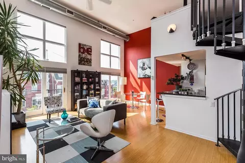 182 Gay St #1205, Philadelphia, PA 19128