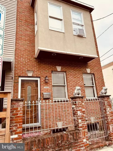 1824 Dickinson St, Philadelphia, PA 19146