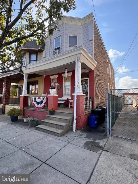 4355 Pearce St, Philadelphia, PA 19124
