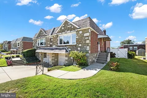 804 Griffith St, Philadelphia, PA 19111