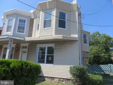 6734 Oakley St, Philadelphia, PA 19111