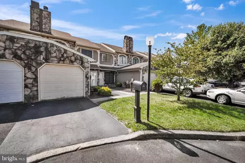 1208 Konrad Pl, Philadelphia, PA 19116