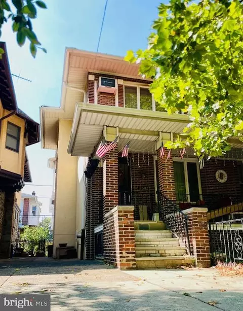 2502 S 18th St, Philadelphia, PA 19145