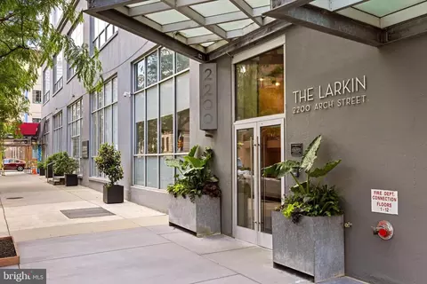 2200 28 Arch St #710, Philadelphia, PA 19103