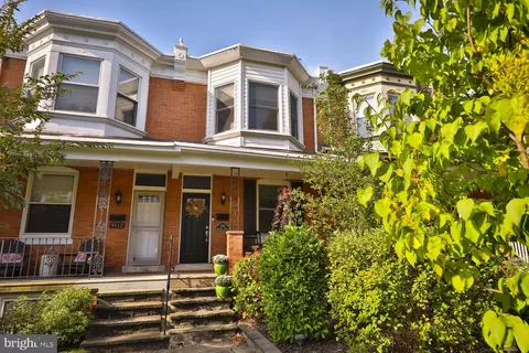 8114 Ardleigh St, Philadelphia, PA 19118