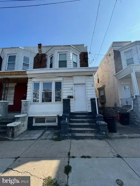 5808 Master St, Philadelphia, PA 19131