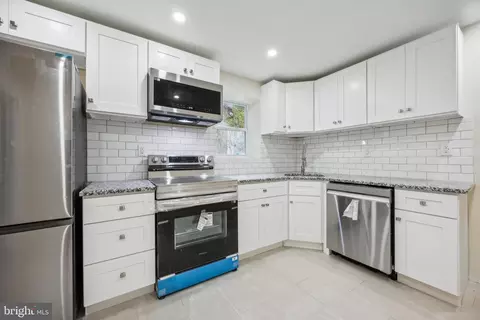 5613 Chew Ave, Philadelphia, PA 19138