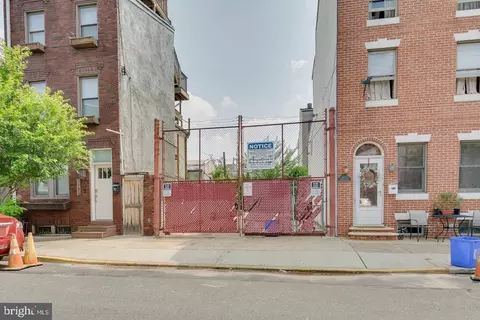 1425 Marlborough St, Philadelphia, PA 19125