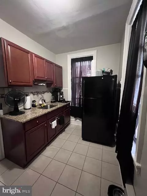 5820 Lansdowne Ave, Philadelphia, PA 19131
