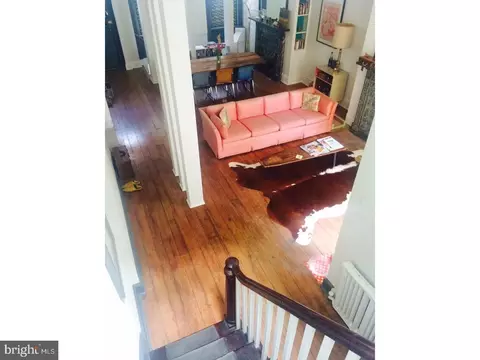408 Green St #A, Philadelphia, PA 19123