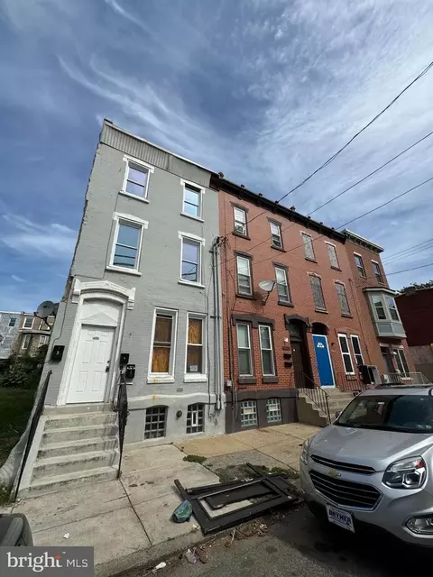 2407 W Oxford St, Philadelphia, PA 19121