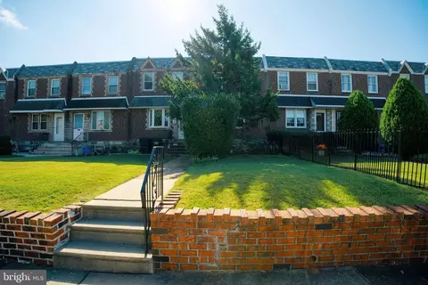 6143 Tackawanna St, Philadelphia, PA 19135