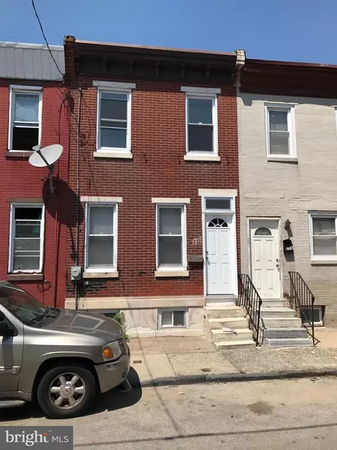 1717 Fernon St, Philadelphia, PA 19145