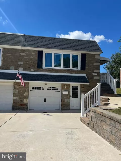 3134 Draper St, Philadelphia, PA 19136