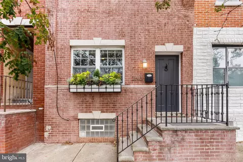 2613 Christian St, Philadelphia, PA 19146
