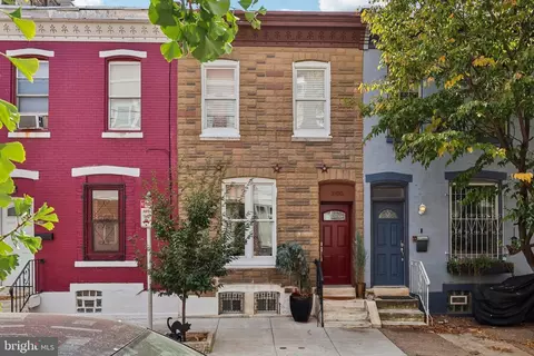 2706 Cambridge St, Philadelphia, PA 19130