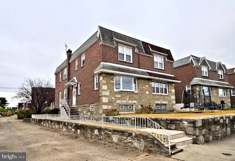 2714 Solly Ave, Philadelphia, PA 19152