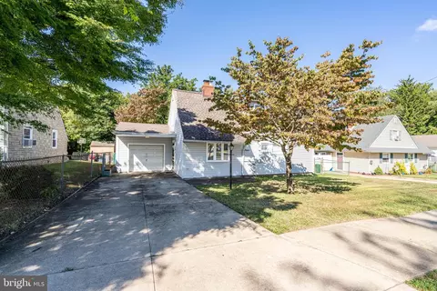 9332 Annapolis Rd, Philadelphia, PA 19114