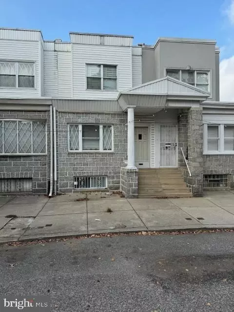 2748 S Smedley St, Philadelphia, PA 19145