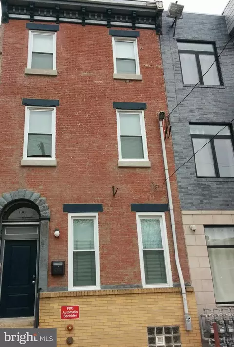 1319 N 15th St, Philadelphia, PA 19121