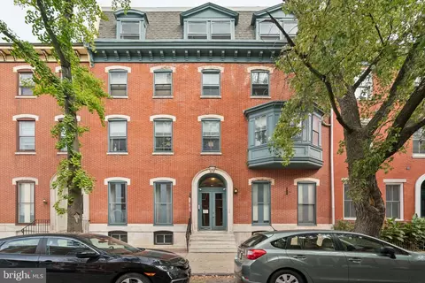 1929 Wallace St #3B, Philadelphia, PA 19130