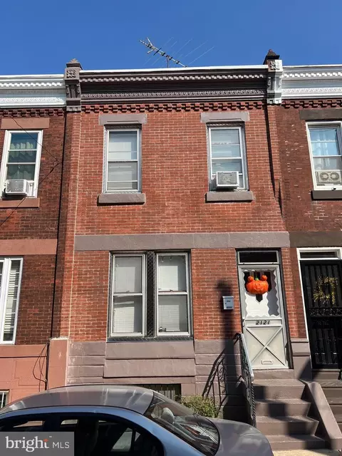 2121 S Rosewood St, Philadelphia, PA 19145