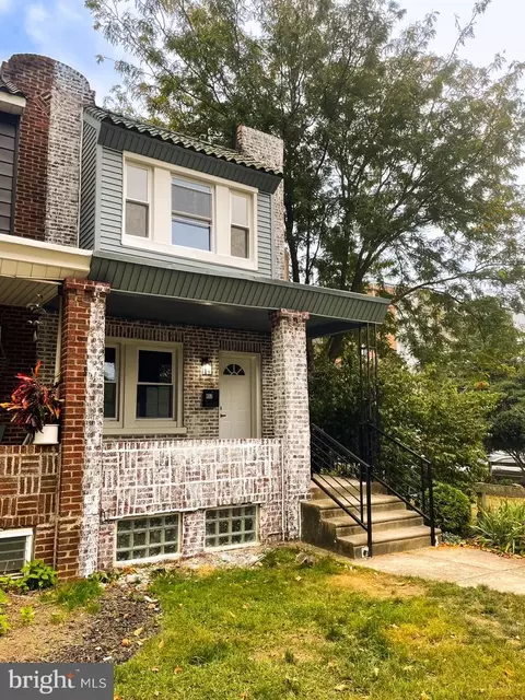457 Pensdale St, Philadelphia, PA 19128