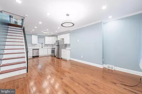 1313 S Myrtlewood St, Philadelphia, PA 19146