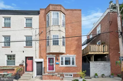 711 Kimball St, Philadelphia, PA 19147