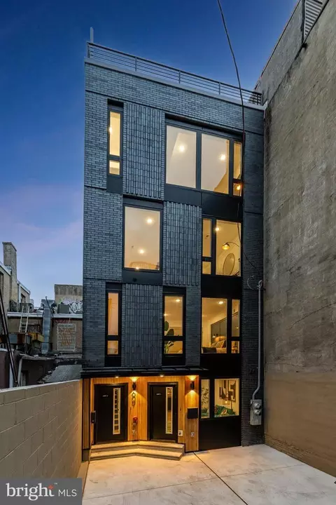 609 S Orianna St #2, Philadelphia, PA 19147