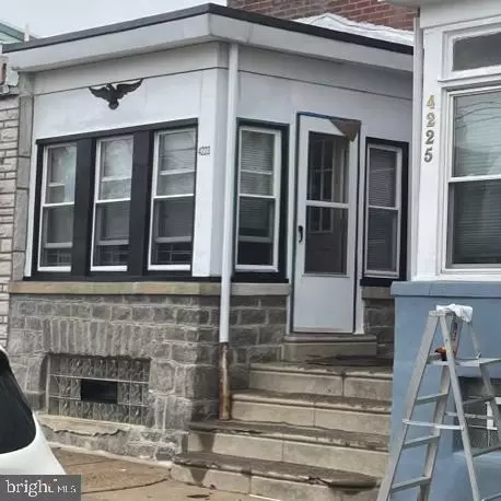 4223 Benner St, Philadelphia, PA 19135