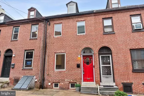 1014 N Orianna St, Philadelphia, PA 19123