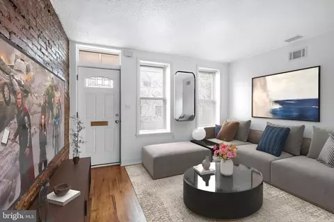 2129 Clymer St, Philadelphia, PA 19146