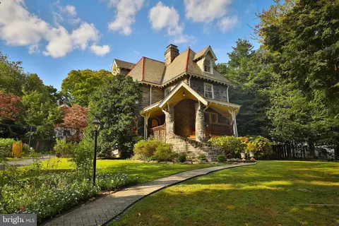 625 W Phil Ellena St, Philadelphia, PA 19119
