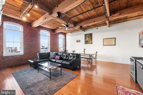 2551 Trenton Ave #304, Philadelphia, PA 19125