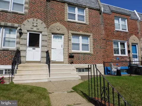 5338 Gillespie St, Philadelphia, PA 19124