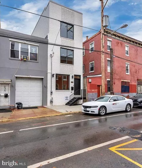 536 Morris St, Philadelphia, PA 19148