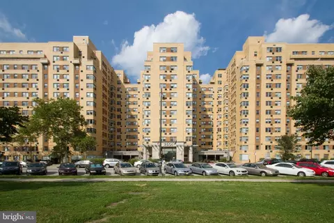 2601 Pennsylvania Ave #227, Philadelphia, PA 19130