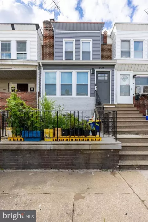 6527 Reedland St, Philadelphia, PA 19142