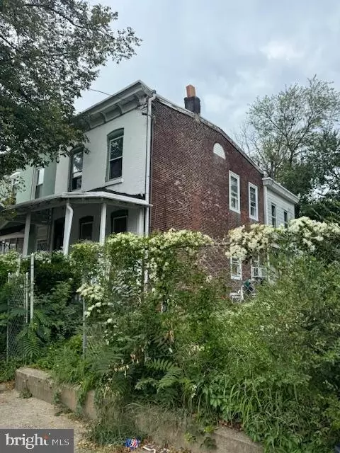 4920 Mulberry St, Philadelphia, PA 19124