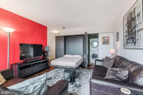 2601 Pennsylvania Ave #646, Philadelphia, PA 19130