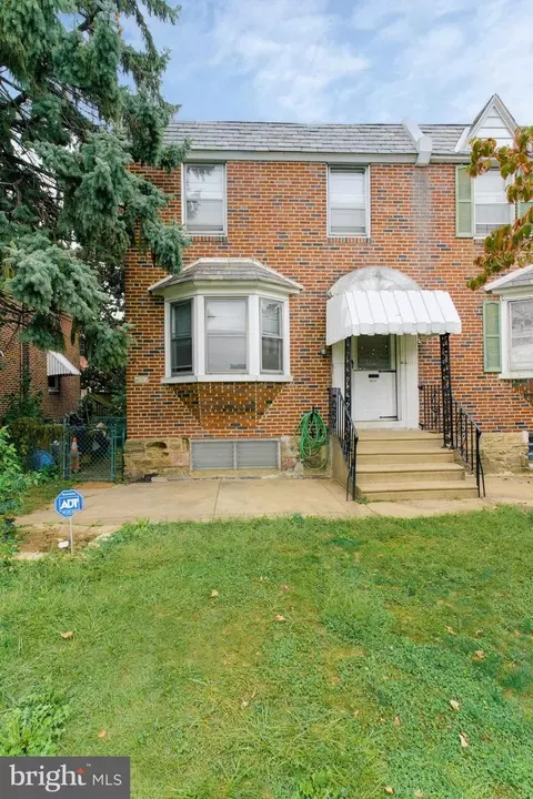 4015 Lansing St, Philadelphia, PA 19136