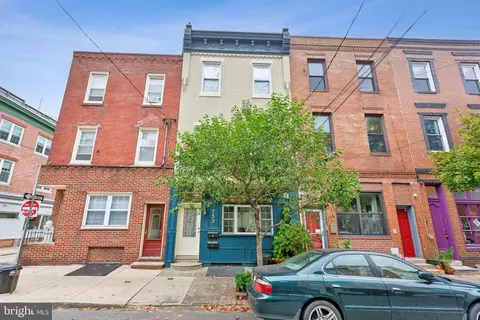 753 S 8th St #B, Philadelphia, PA 19147