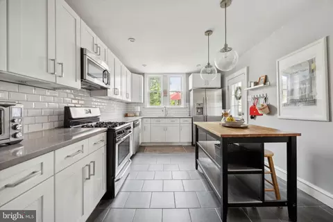 7531 Germantown Ave, Philadelphia, PA 19119