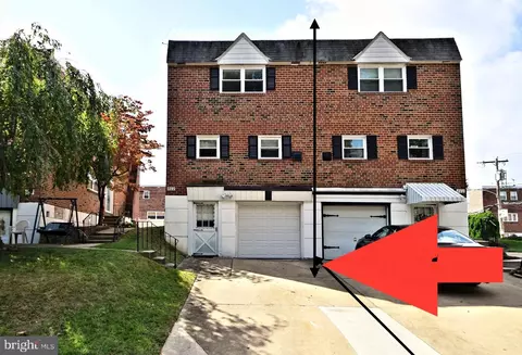 802 Susquehanna Rd, Philadelphia, PA 19111
