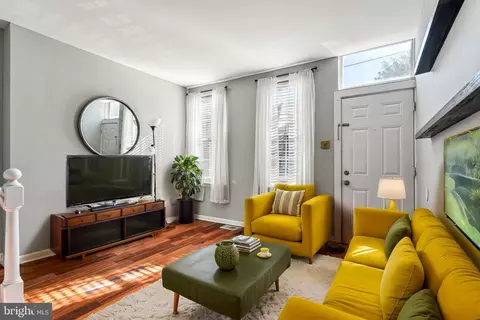 313 E Thompson St, Philadelphia, PA 19125