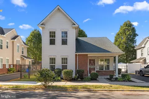 1730 N 7th St, Philadelphia, PA 19122