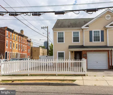 1537 N 19th St, Philadelphia, PA 19121