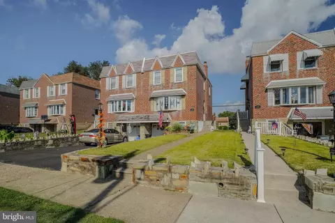 170 Hickory Hill Rd, Philadelphia, PA 19154