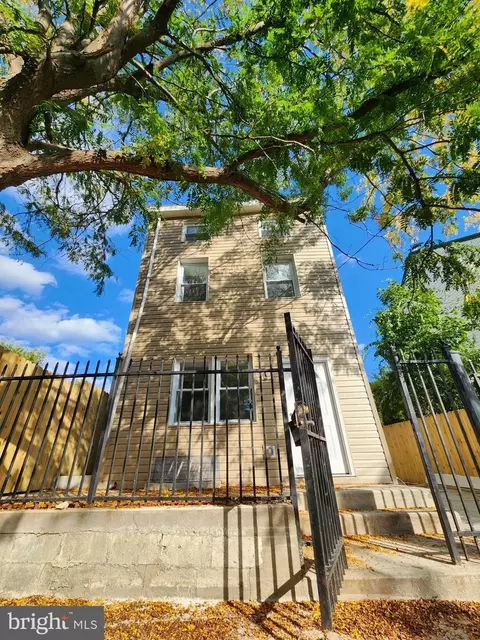 5951 N 53 N Opal St, Philadelphia, PA 19141